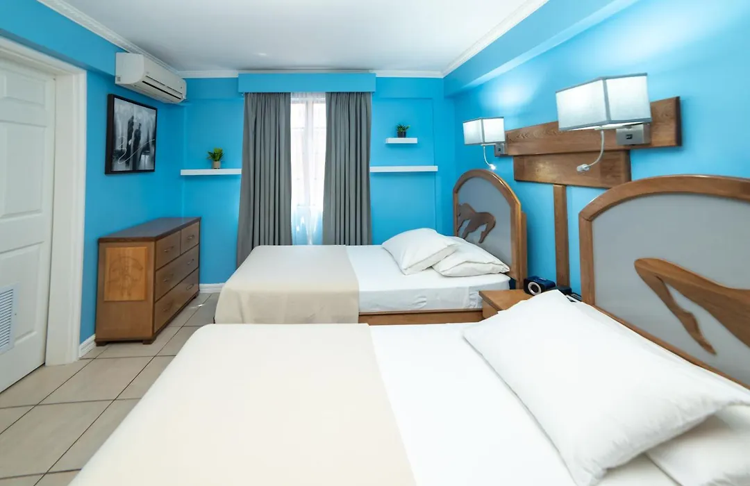 Culture Crossroads Inn-1