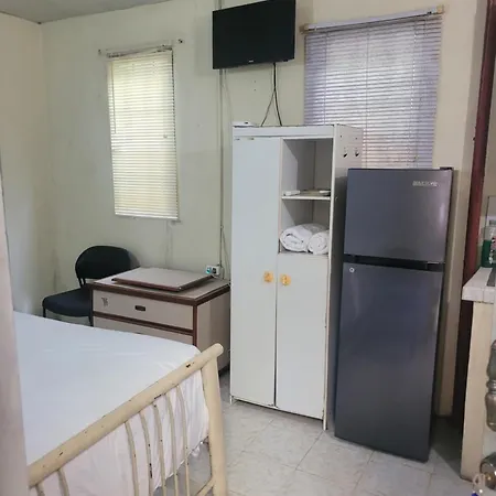 Tonys Guest House-2