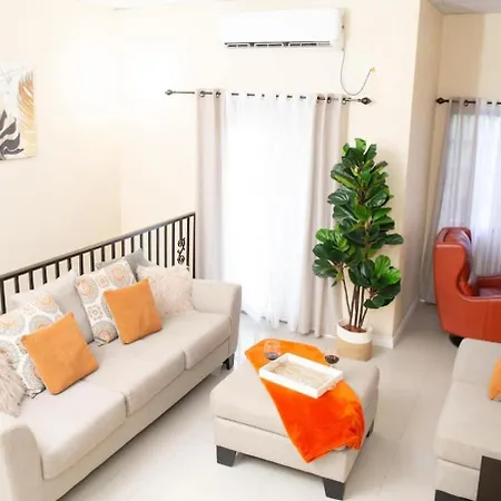 Stacys Place #2 2 Bedroom Apartment-2