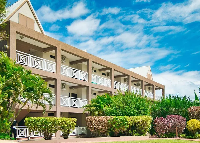 Tropikist Beach Hotel And Resort Crown Point